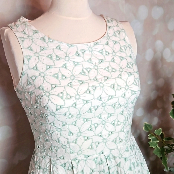 Limited | White Eyelet Fit and Flare Dress - Picture 2 of 11